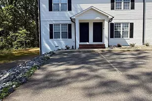 1009 22nd St NE, Hickory, NC 28601 - Photo 1