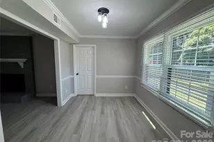 4339 Bathurst Dr, Charlotte, NC 28227 - Photo 8