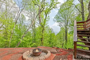 2863 Heath Peak Rd, Waynesville, NC 28785 - Photo 12