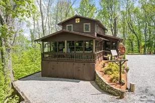 2863 Heath Peak Rd, Waynesville, NC 28785 - Photo 4