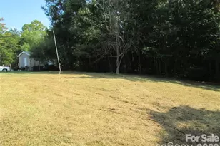 909 Cub St, Kannapolis, NC 28081 - Photo 14