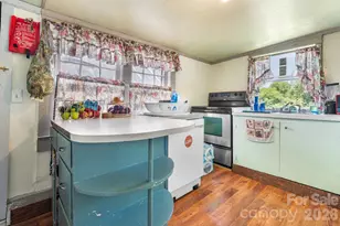 3706 2nd Ave NW, Hickory, NC 28601 - Photo 10