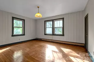 257 Pine St, Black Mountain, NC 28711 - Photo 8