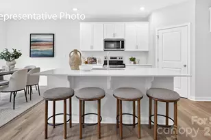 11531 Cardinal Crk Ave, Charlotte, NC 28215 - Photo 8