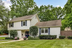 3840 Ashton Dr, Charlotte, NC 28210 - Photo 2