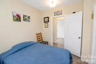 945 N Country Club Rd, Brevard, NC 28712 - Photo 22