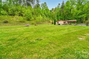 945 N Country Club Rd, Brevard, NC 28712 - Photo 38