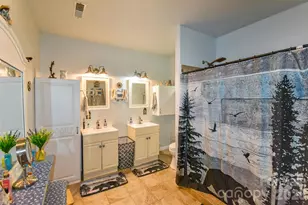 945 N Country Club Rd, Brevard, NC 28712 - Photo 28