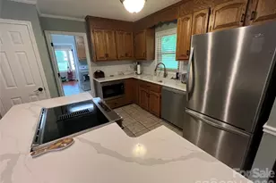 239 Hickory Ln Dr, Mount Holly, NC 28120 - Photo 8