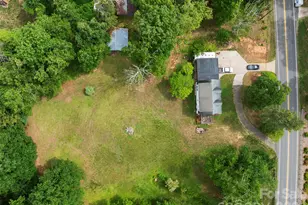 2465 E Nc Hwy 150 Hwy E, Lincolnton, NC 28092 - Photo 6