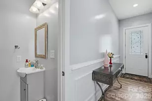 4950 Surfwood Dr, Sherrills Ford, NC 28673 - Photo 4