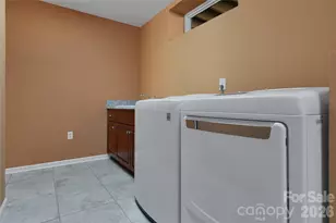 71 Elseetos Dr, Brevard, NC 28712 - Photo 34
