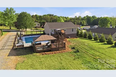 120 Walnut Lane, Taylorsville, NC 28681 - Photo 12