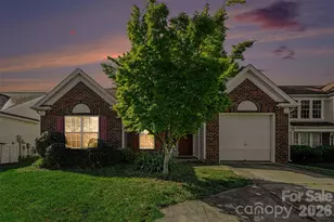 7516 Double Springs Ct, Charlotte, NC 28262 - Photo 2