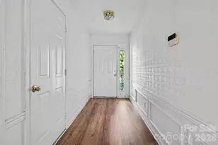 7516 Double Springs Ct, Charlotte, NC 28262 - Photo 6