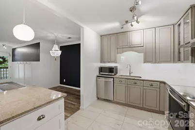 1042 Churchill Downs Court #F, Charlotte, NC 28211 - Photo 12