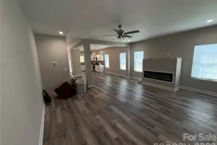 209 Sheffield Dr, York, SC 29745 - Photo 4