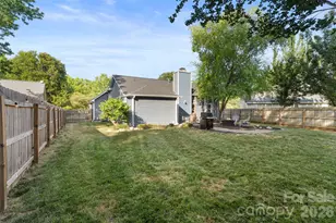 13809 Loch Loyal Dr, Charlotte, NC 28273 - Photo 32