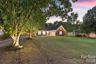 13809 Loch Loyal Dr, Charlotte, NC 28273 - Photo 38