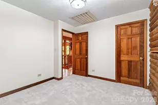 221 Hammer Hollow Dr, Marion, NC 28752 - Photo 18