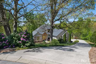 28 Falling Star Ct, Fletcher, NC 28732 - Photo 2