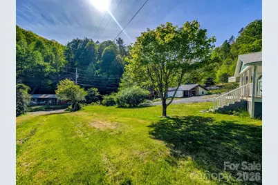 314 Byrd Creek Road, Green Mountain, NC 28740 - Photo 24