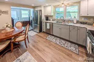 314 Byrd Creek Rd, Green Mountain, NC 28740 - Photo 10