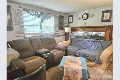 413 S Pinchback Avenue, Bessemer City, NC 28016 - Photo 8
