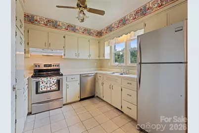 241 Grandview Circle, Waynesville, NC 28786 - Photo 18