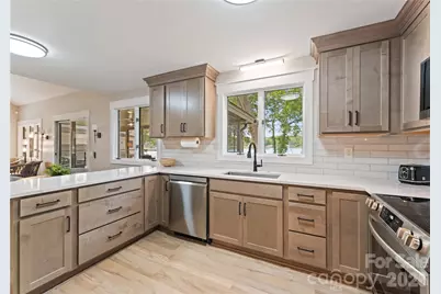 240 Shoreline Loop, Mooresville, NC 28117 - Photo 4