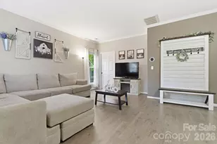 9732 Whitewood Trail, Charlotte, NC 28269 - Photo 8