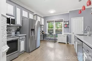 9732 Whitewood Trail, Charlotte, NC 28269 - Photo 14