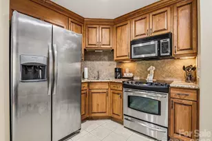 331 Bowling Park Rd, Asheville, NC 28803 - Photo 4