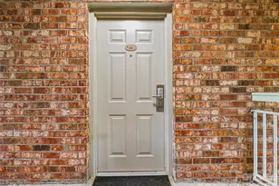 331 Bowling Park Rd, Asheville, NC 28803 - Photo 2