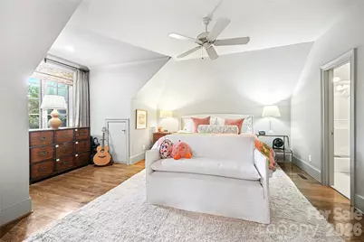2301 Queens Road E, Charlotte, NC 28207 - Photo 28