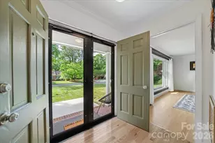 6701 Ronda Ave, Charlotte, NC 28211 - Photo 10