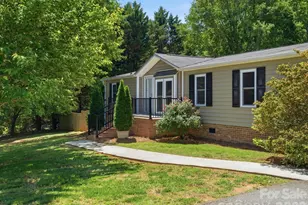 715 Dallas Spencer Mountain Rd, Dallas, NC 28034 - Photo 2
