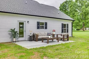 1276 Fincher Rd, Fort Lawn, SC 29714 - Photo 12