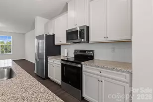 1409 May Apple Dr, Matthews, NC 28104 - Photo 16