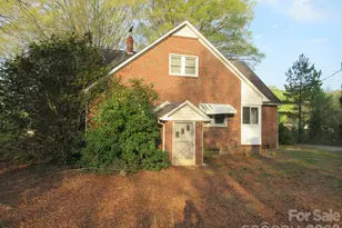 7916 Sherrills Ford Rd, Sherrills Ford, NC 28673 - Photo 22