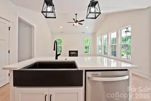 581 Goldmoor Dr NE, Concord, NC 28025 - Photo 4