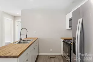 106 Central Ave, Swannanoa, NC 28778 - Photo 14