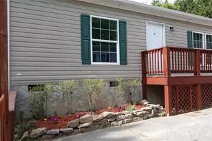 106 Central Ave, Swannanoa, NC 28778 - Photo 2