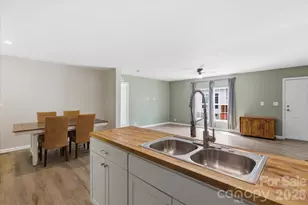 106 Central Ave, Swannanoa, NC 28778 - Photo 16