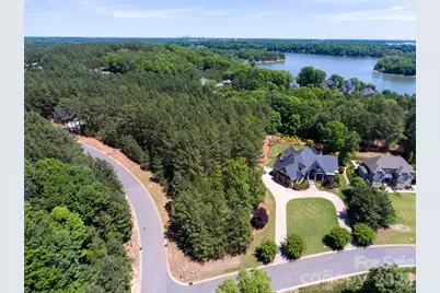 5017 Hermitage Court #202, Belmont, NC 28012 - Photo 8