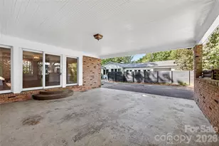 233 Chiswick Rd, Charlotte, NC 28211 - Photo 32