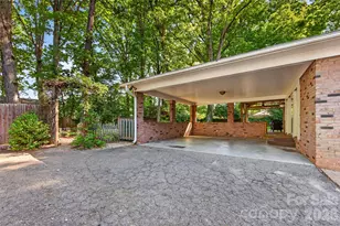 233 Chiswick Rd, Charlotte, NC 28211 - Photo 30