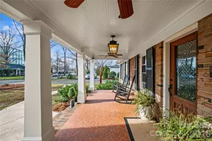 233 Chiswick Rd, Charlotte, NC 28211 - Photo 6