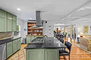 233 Chiswick Rd, Charlotte, NC 28211 - Photo 14