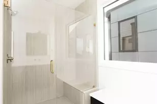 221 Woodsborough Pl, Raleigh, NC 27601 - Photo 24